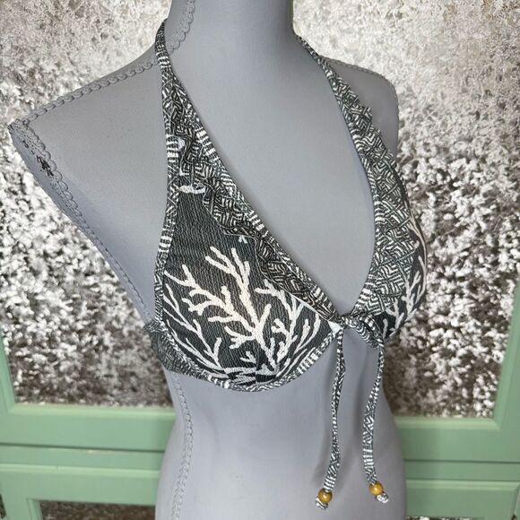 Loco Boutique Dark Gray Coral Pattern Ruffle Triangle Bikini Top Size Medium - Picture 9 of 9